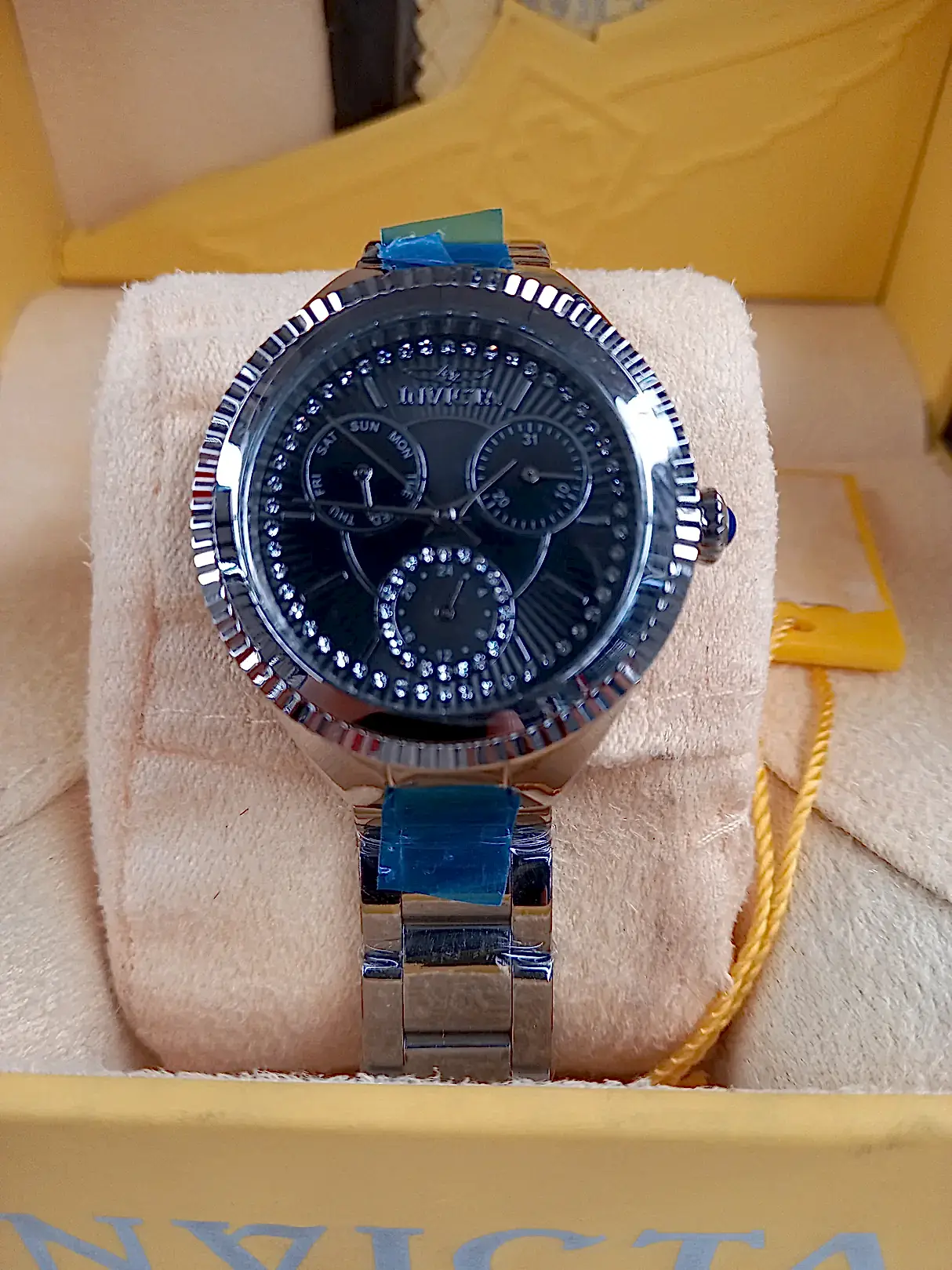 RELOJ INVICTA PLATEADO PARA MUJER